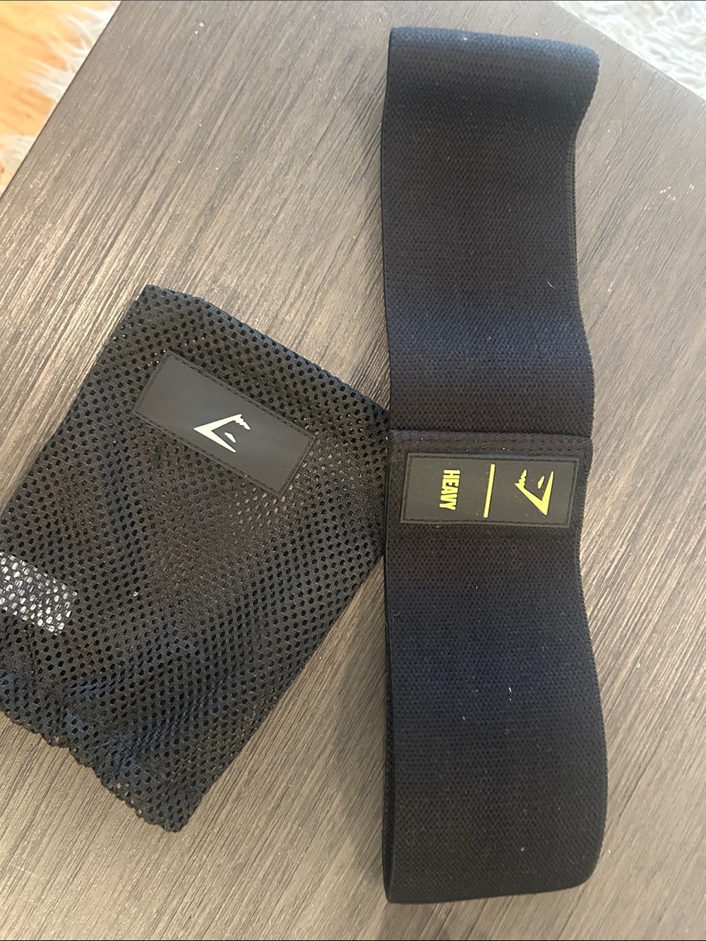 Gymshark Black Mesh workout gear - Picture 2 of 5